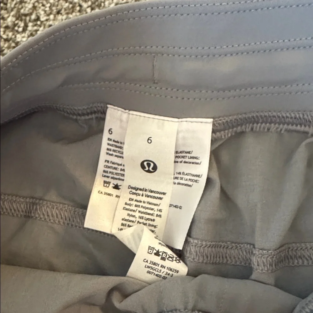 LULULEMON Adapted State High-Rise Jogger: Colourblock - Picture 3 of 4